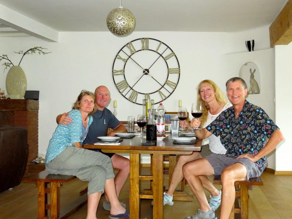Bedbreakfastbikespyrenees Bed & Breakfast Loubieres Exterior photo